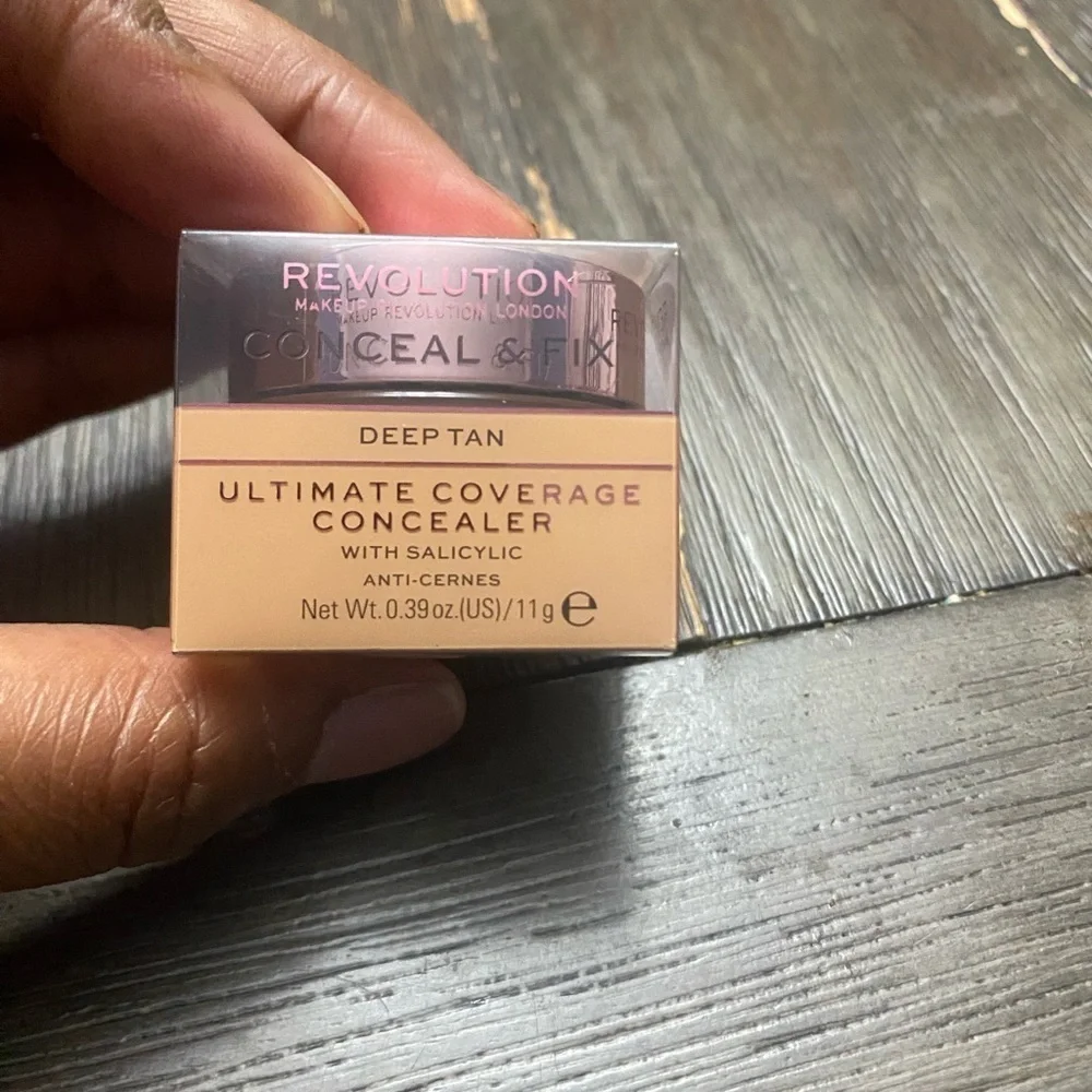 Revolution makeup conceal